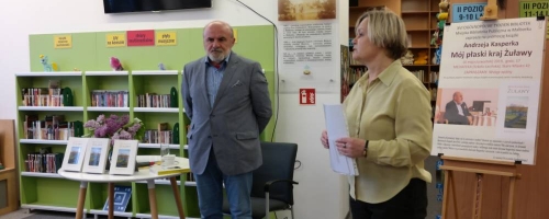 Promocja książki Andrzeja Kasperka w malborskiej bibliotece
